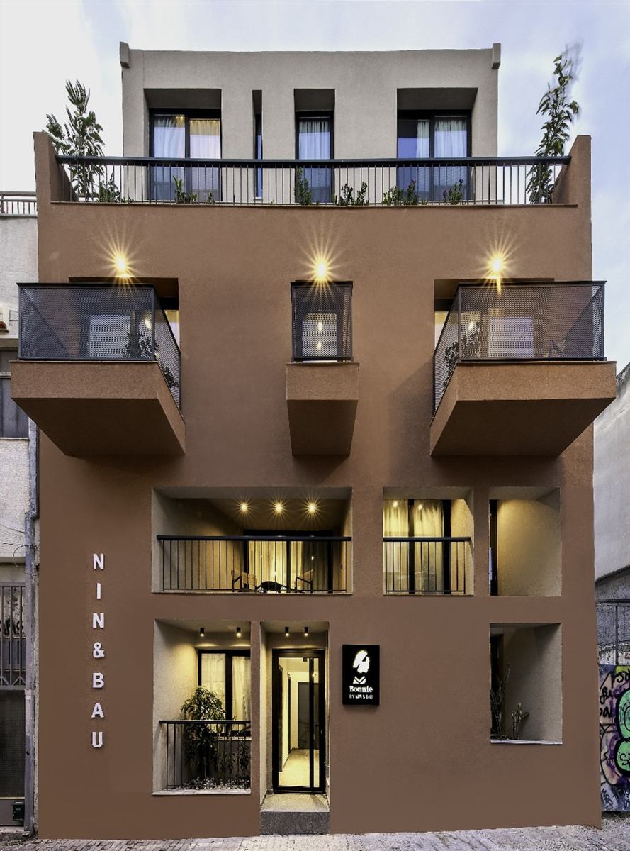 Bonnie Athens hotel facade at dusk